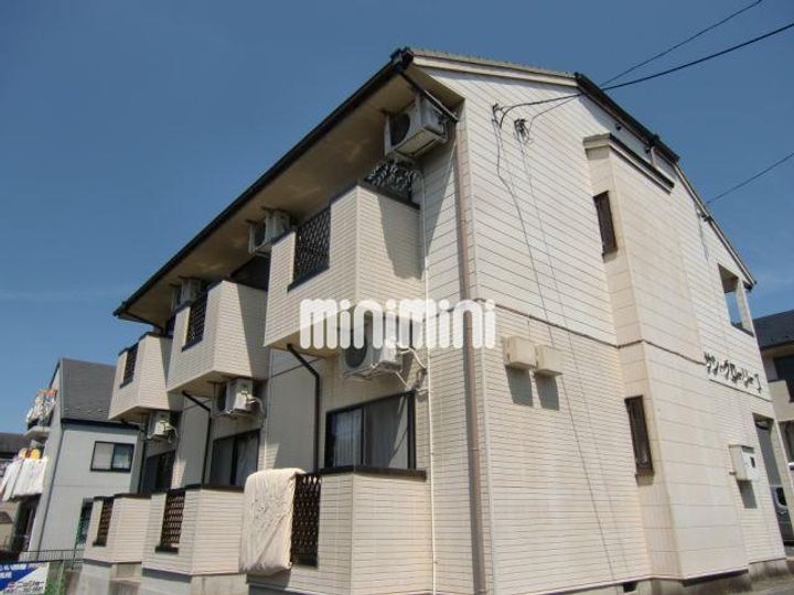 サングローリーIの外観