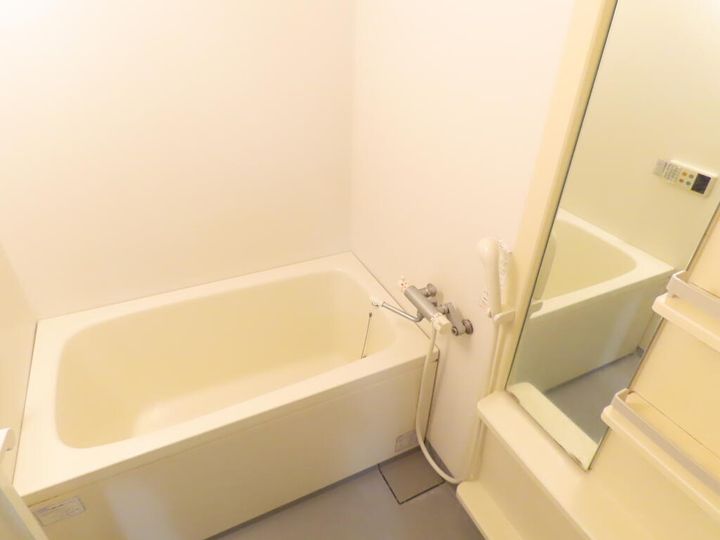 長崎県西彼杵郡長与町嬉里郷(マンション)の賃貸物件の風呂