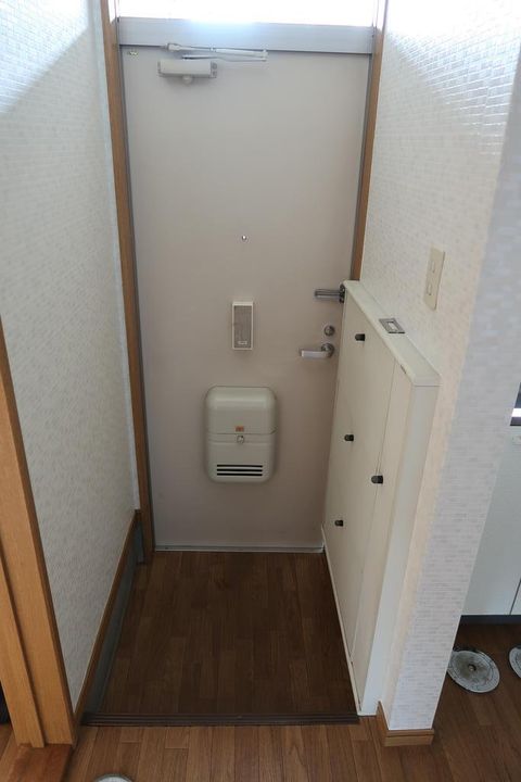 かーむあっぷるの玄関