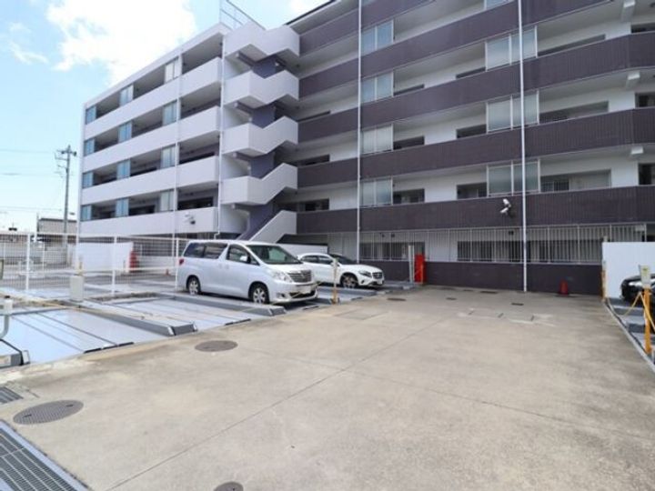 プレミスト見川の地図