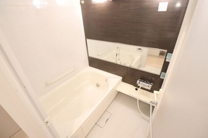 プレミスト見川の風呂