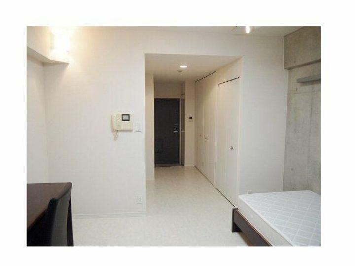 東京都港区白金3(マンション)の賃貸物件の玄関