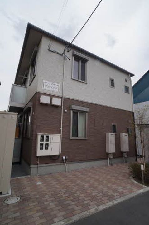 シャーメゾン大町の外観