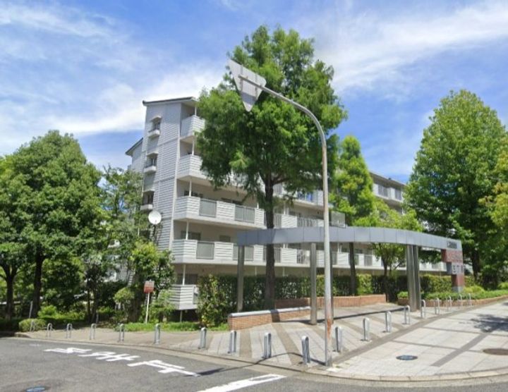 いぶき野三丁目7号棟の外観