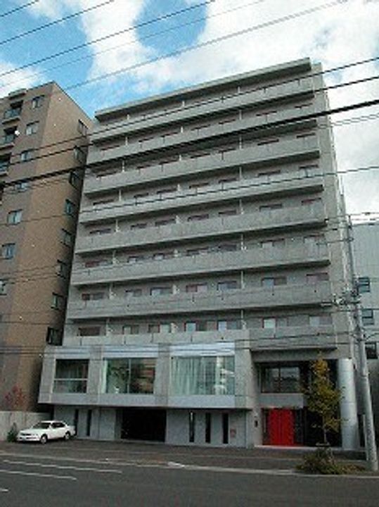 アルファスクエア大通東3の外観