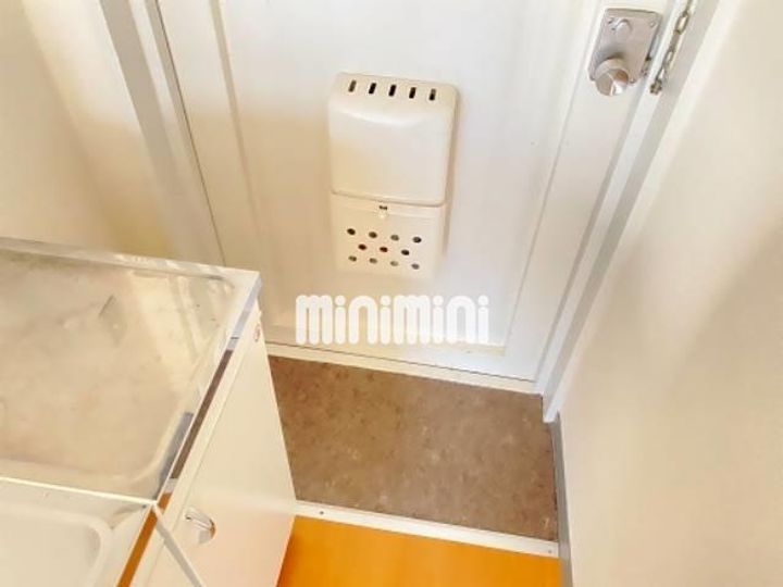 メゾン・ド・シェリュバンの玄関