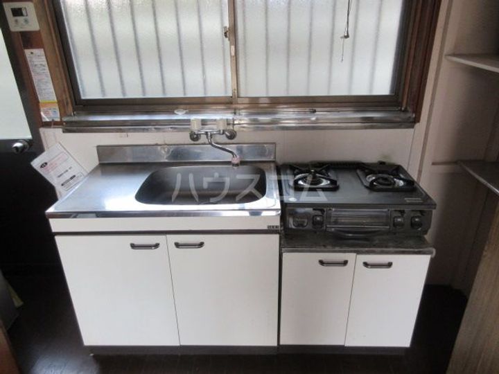 茨城県水戸市天王町(一戸建)の賃貸物件のキッチン