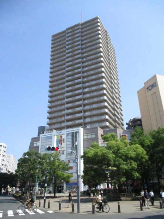 船堀駅前トキタワーの外観
