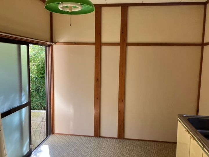 静山荘の居間