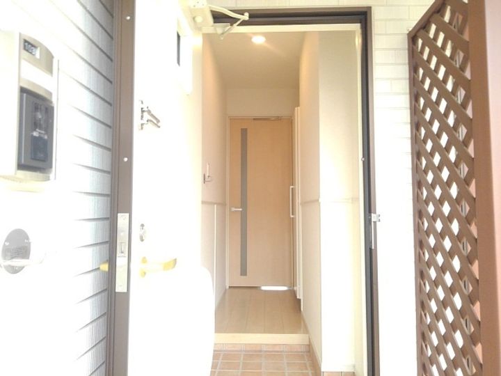 トゥインクル喜沢の玄関