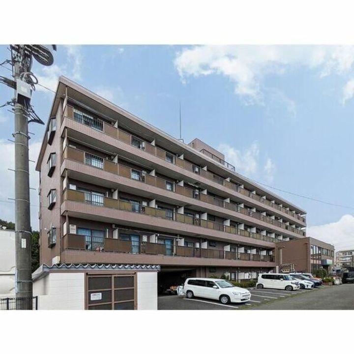 神奈川県川崎市麻生区片平2(マンション)の賃貸物件の外観