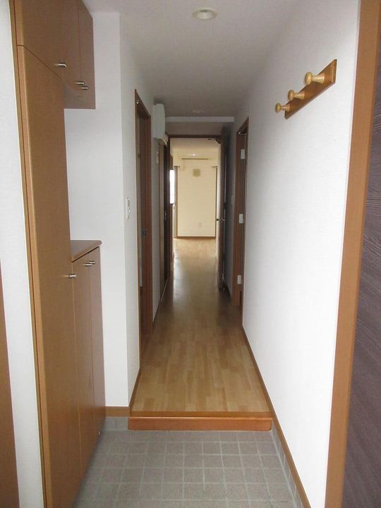 ソレイユ・イズミの玄関