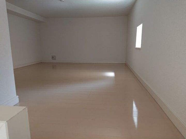 プランタン白金の居間