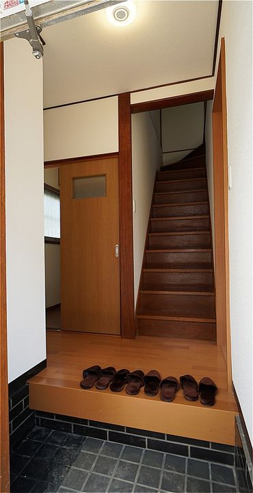 神奈川県横浜市緑区鴨居4(一戸建)の賃貸物件の玄関