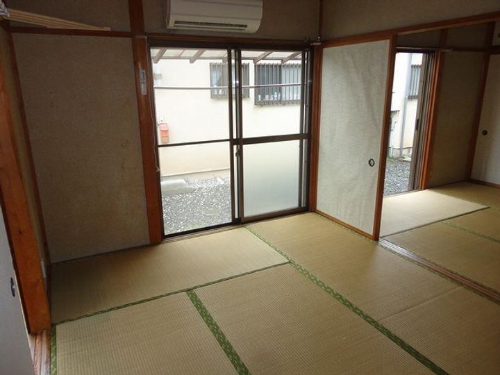 静岡県伊豆の国市南江間(一戸建)の賃貸物件の居間