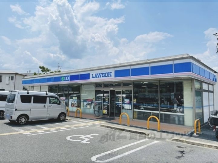 サンフォレストの周辺