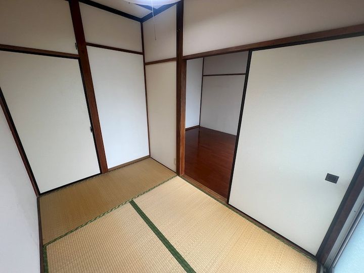 第二大津加荘の内装