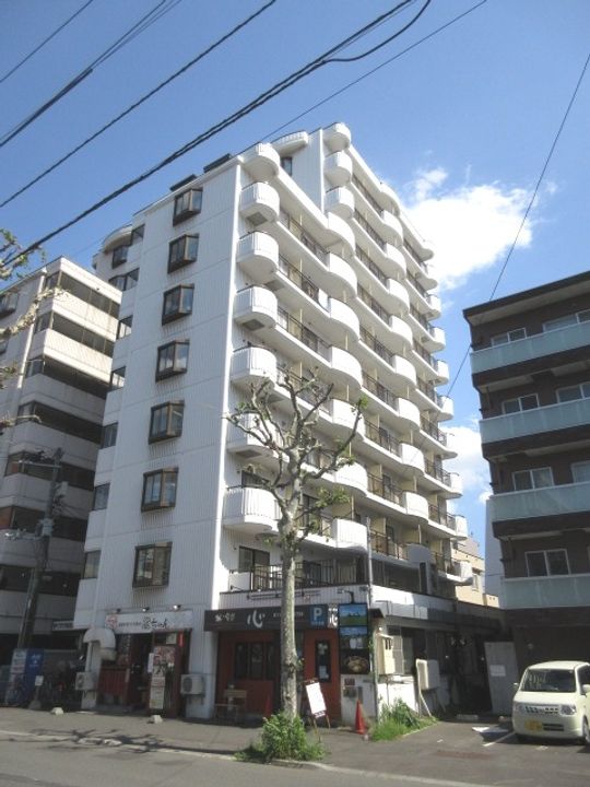 シティハイムN15A棟の外観