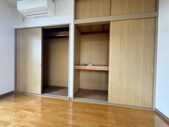 スーペリア12の内装