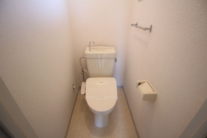 ホワイトハイツ Dの内装