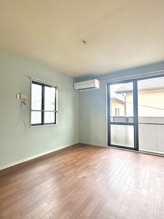 ハイツ丸久A棟の居間