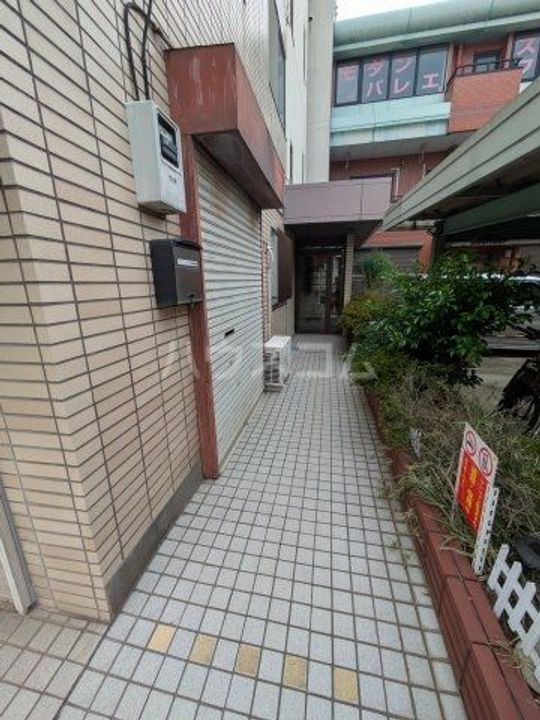 倉本ビルの地図