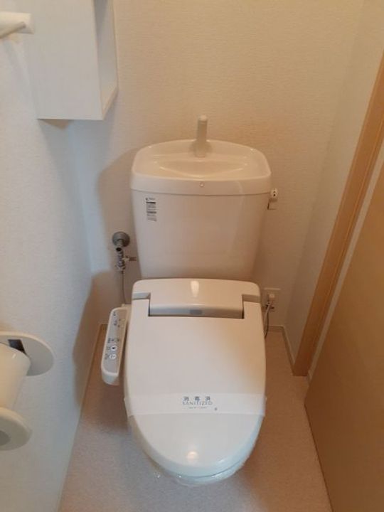 ドウトウ IIの内装