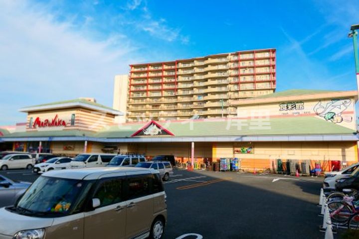 パラドール北加賀屋の周辺