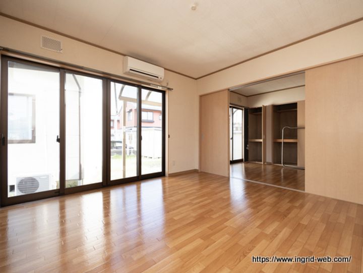 長野県長野市篠ノ井布施高田(一戸建)の賃貸物件の居間