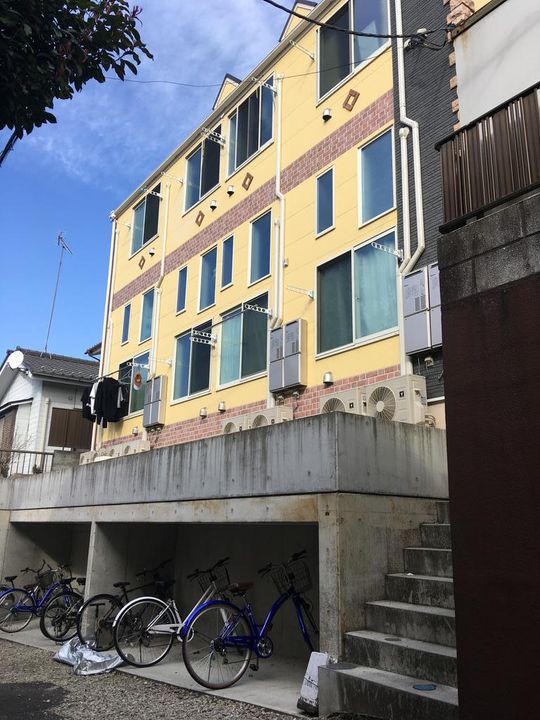 ミーティア横浜西の外観