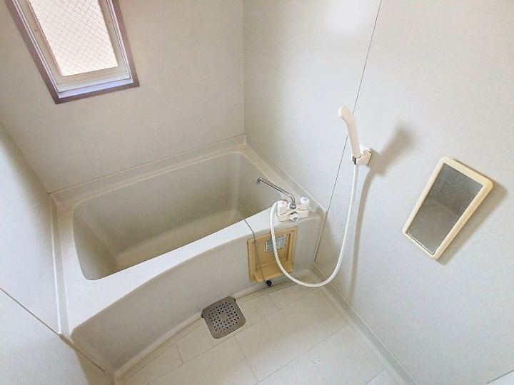 コーポごめんまちの風呂
