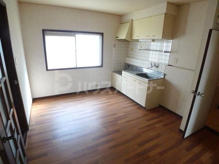 ストークプラザ・Sの居間