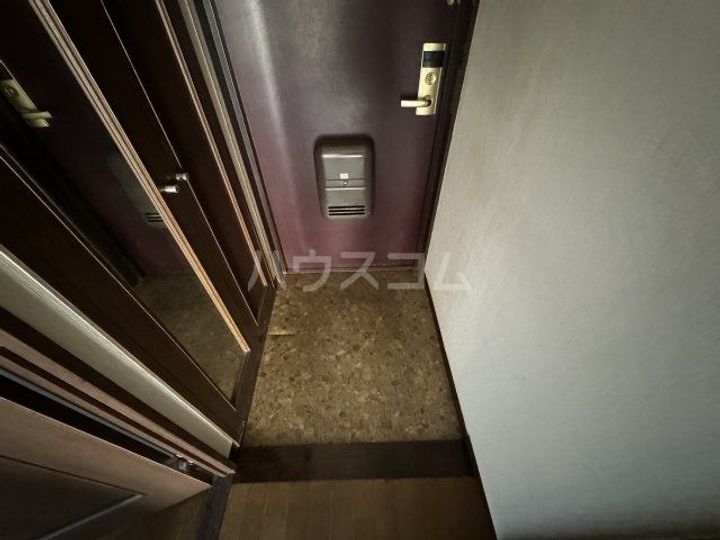 ロイヤルブラフ26の玄関