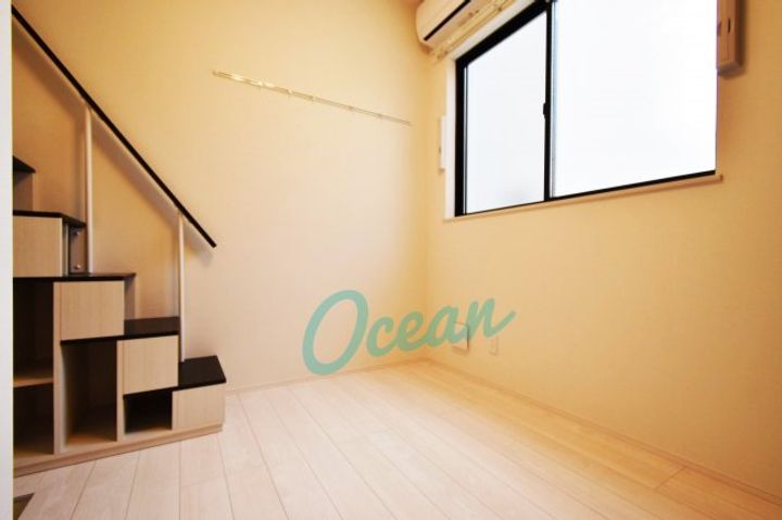 ハーモニーテラス北加平町IIの居間