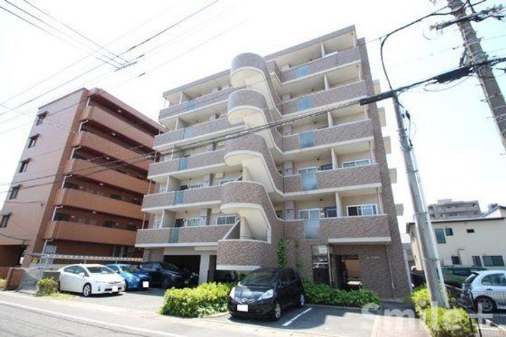 クレール野田の外観