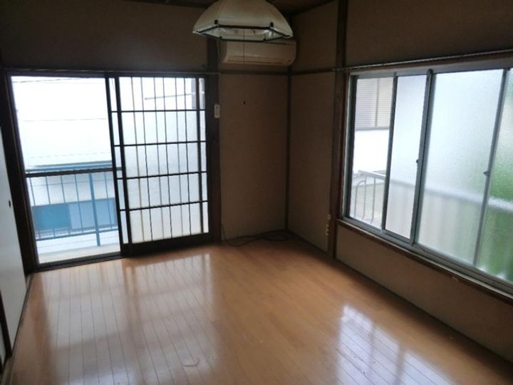 田口コーポの内装