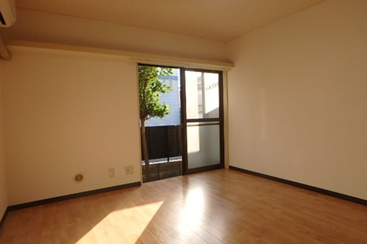 東京都江戸川区西小岩1(アパート)の賃貸物件の居間