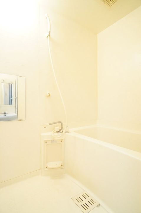 セレ二俣川の風呂