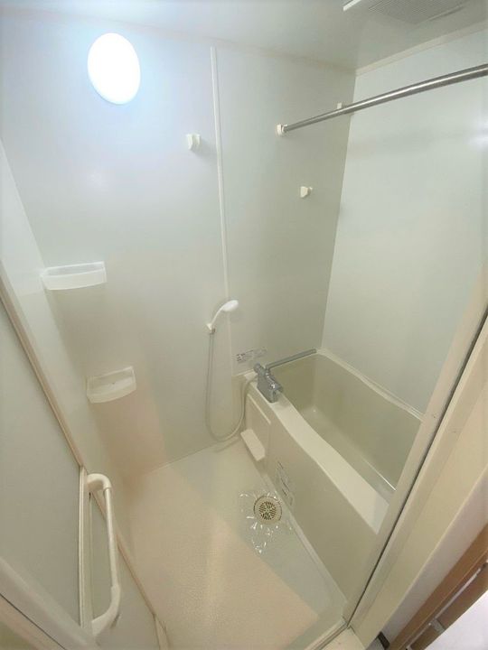 アヴァンセクール近畿大学前の風呂