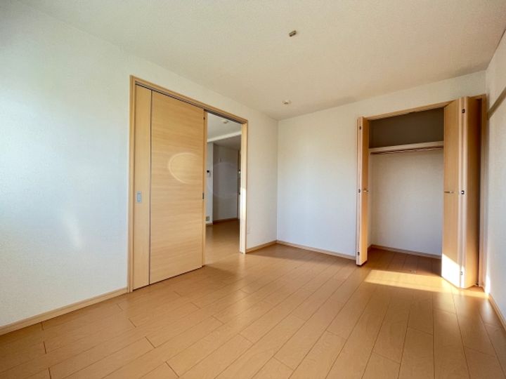 ローズシティ IIの内装