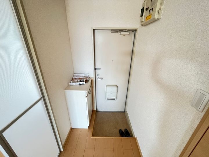 ローズシティ IIの玄関