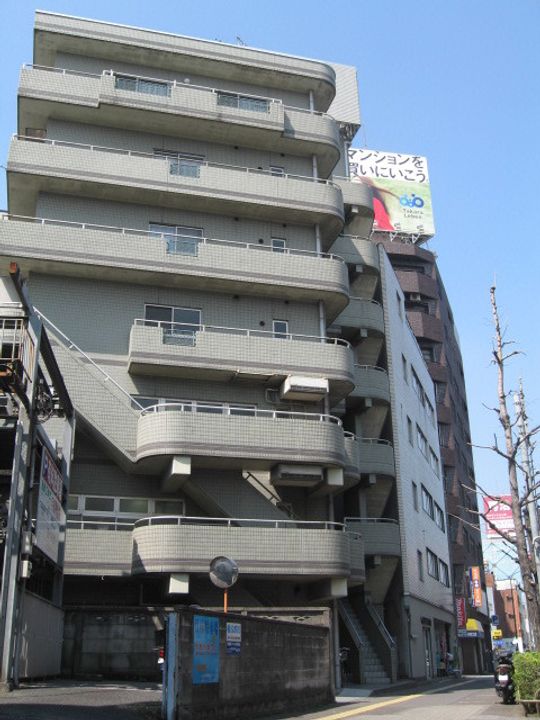 グレース飯島の外観