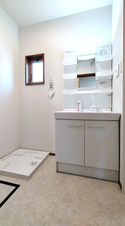 Pin tail  五岳 (パンテール ゴガク)   Aの内装