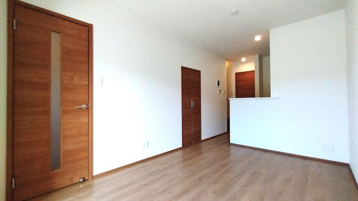 Pin tail  五岳 (パンテール ゴガク)   Aの居間