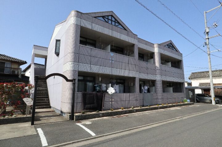 岡山県倉敷市西富井(マンション)の賃貸物件の外観