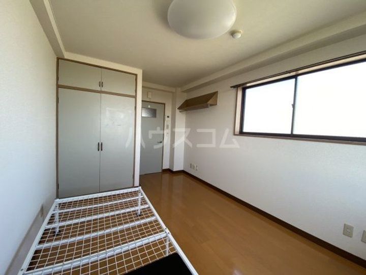 ケイエスレジデンスの居間