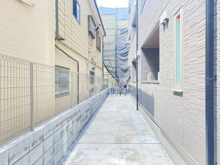 アンジュール新田の地図