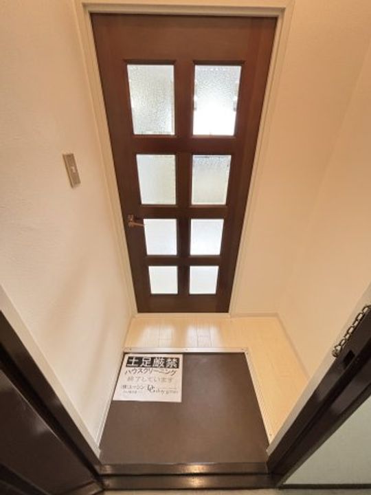 大阪府大阪市東淀川区菅原4(マンション)の賃貸物件の玄関