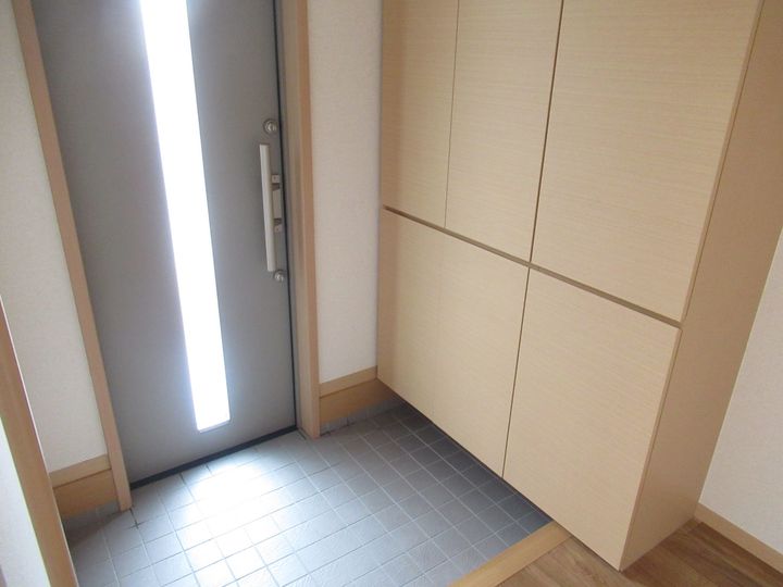 広島県廿日市市桜尾本町(一戸建)の賃貸物件の玄関