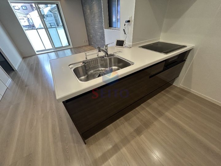 イーイーベース07のキッチン